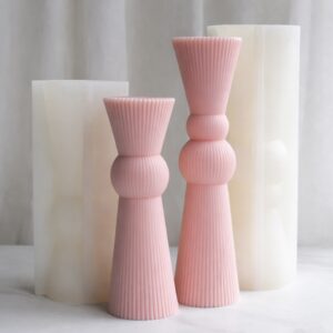 The Curvy Cutie Candle